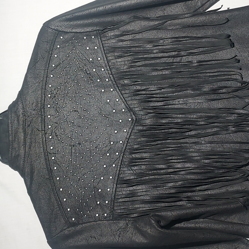 American Eagle faux leather fringe jacket women's size‎ medium - Picture 4 of 8